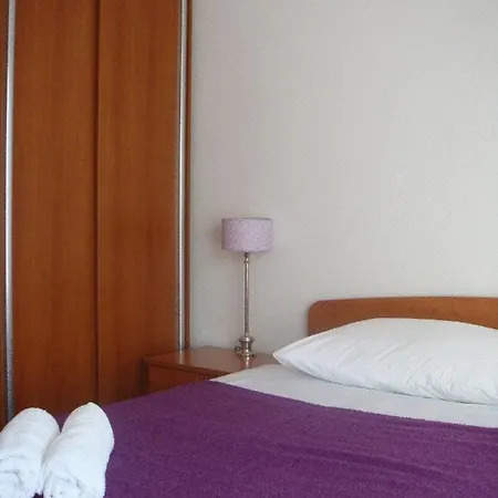 Antonio ツァヴタット