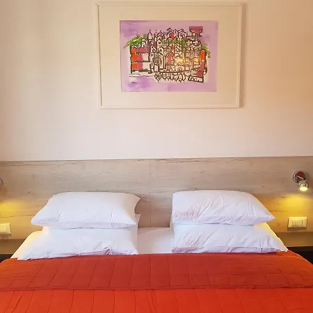 Antonio Apartman *