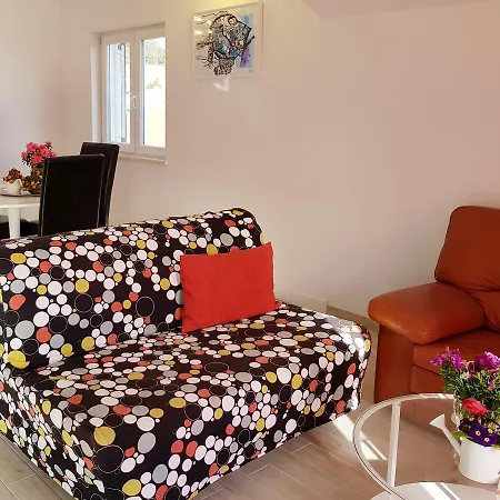 Apartment Antonio Cavtat