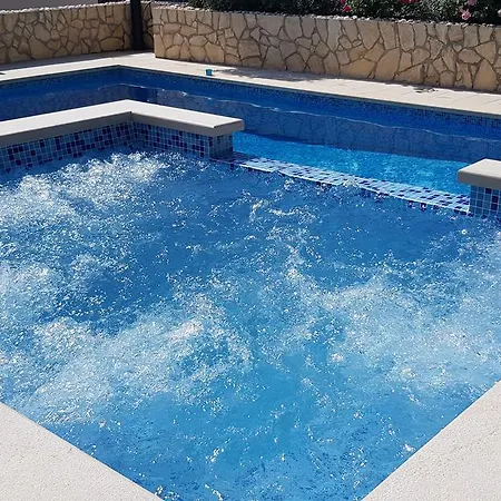 Apartman Antonio *