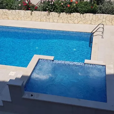 Antonio Apartman